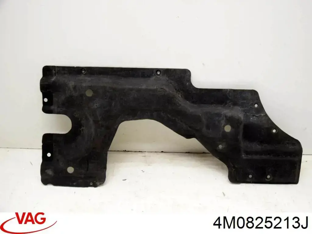 Захист днища, задній лівий VAG 4M0825213F ціна, від 25.87 USD
