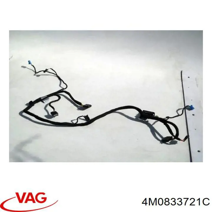 Ущільнювач двері задньої (на кузові) VAG 4M0833721D ціна, від 18.62 USD