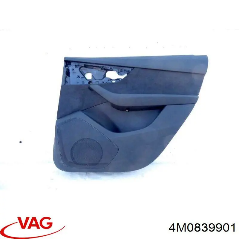 Накладка задньої двері, лівої, вертикальна 4M0839901 VAG