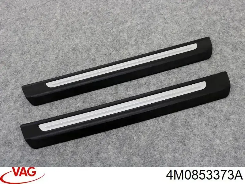 4M0853373A VAG Накладка дверного порога внутрішня, передня ліва