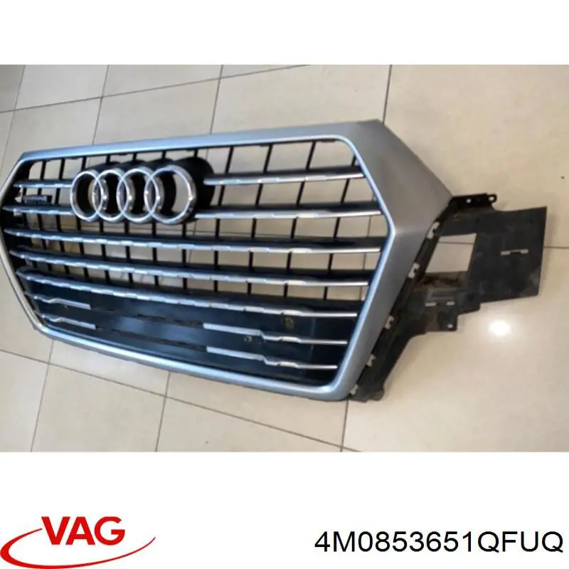 Решітка радіатора 4M0853651QFUQ VAG