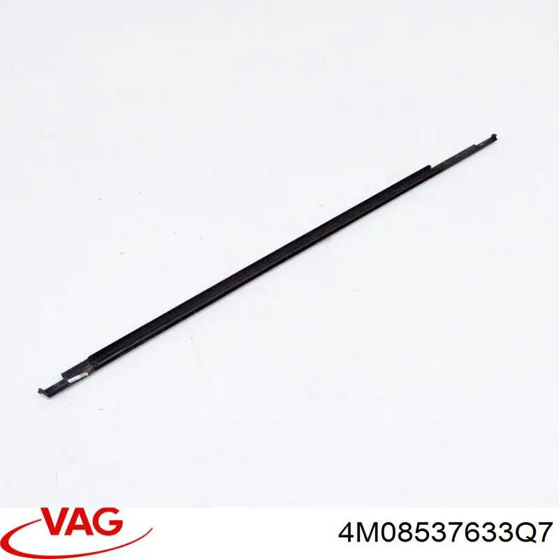Купити 4M08537633Q7 VAG Молдинг заднього скла, лівий
