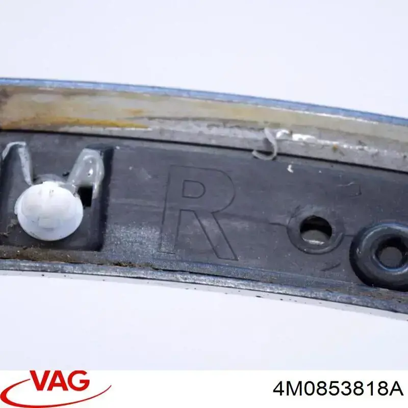 Розширювач заднього крила, правий 30853296 AND
