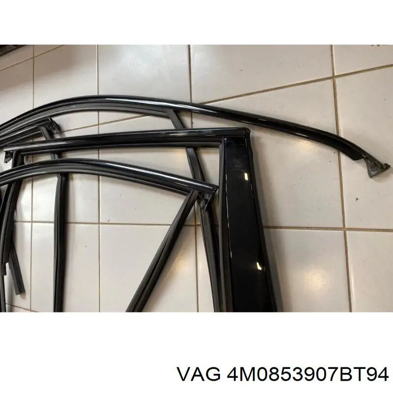 4M0853907BT94 VAG 