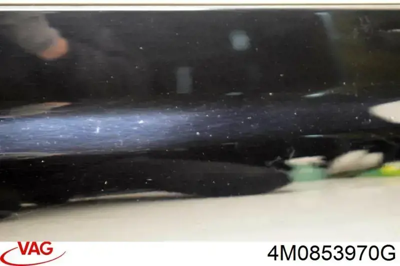 Купити 4M0853970G VAG Молдинг задніх правих дверей, нижній