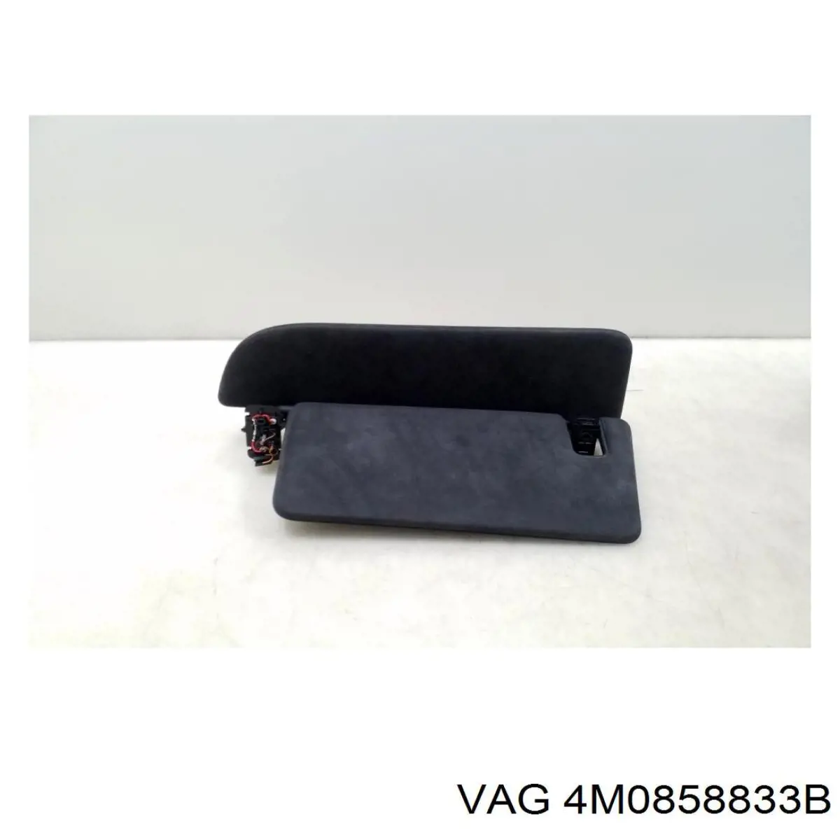  VAG 4M0858833B ціна, від 28.12 USD