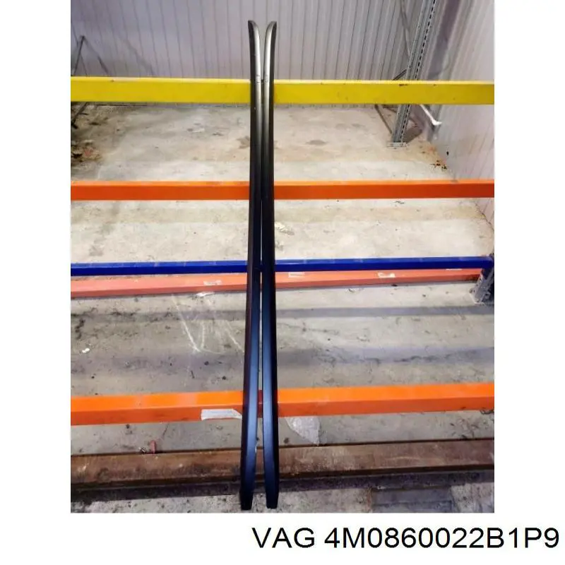 Рейлінг даху правий VAG 4M0860022B1P9 ціна, від 126.69 USD