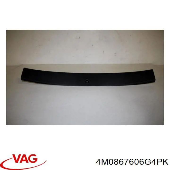 4M0867606G4PK VAG Облицювання багажника п'ятих дверей