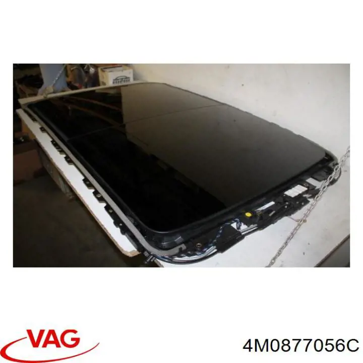 Кришка люка даху, задня 4M0877056C VAG