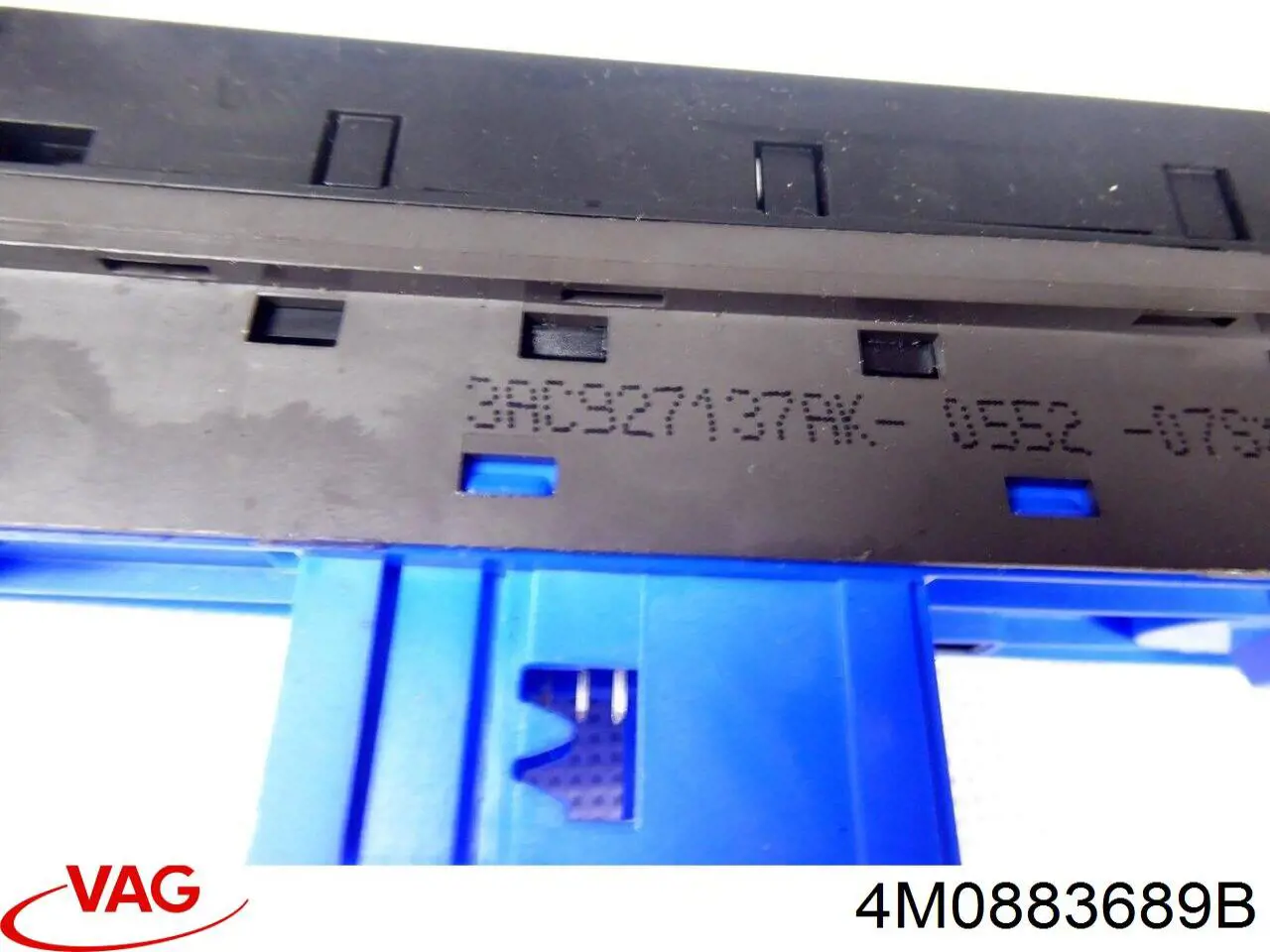  4M0883689B VAG
