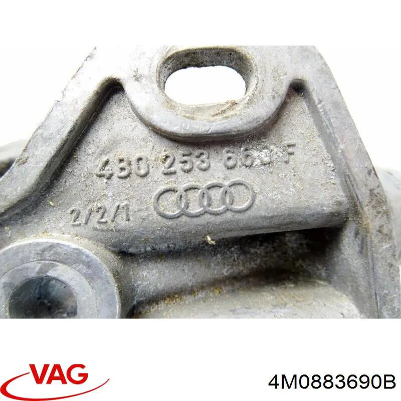  VAG 4M0883690B
