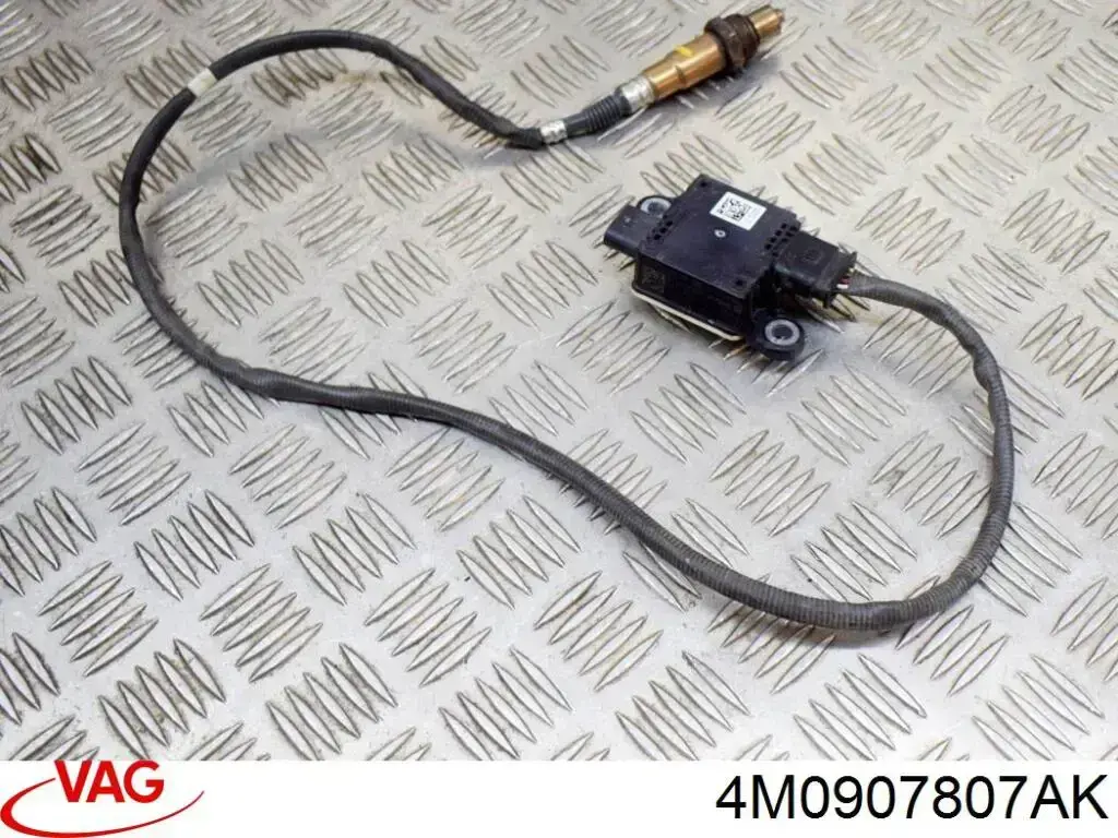 Датчик оксидів азоту NOX, задній VAG 4M0907807AK ціна, від 446.58 USD