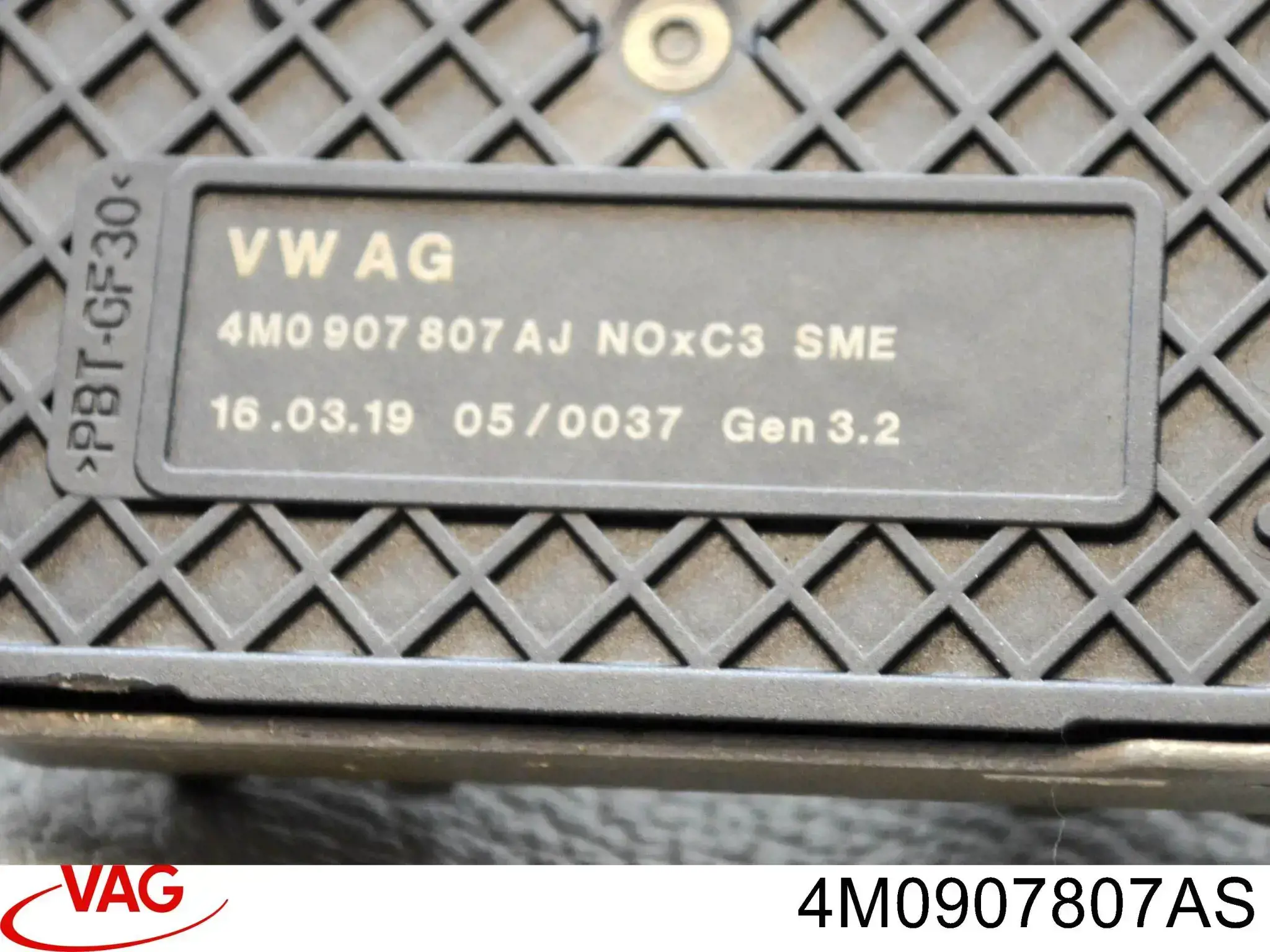 Датчик оксидів азоту NOX VAG 4M0907807R ціна, від 489.87 USD