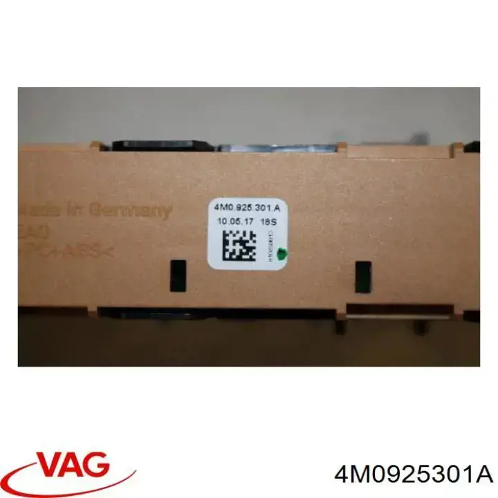 Блок кнопок центральної консолі VAG 4M0925301A ціна, від 12.68 USD