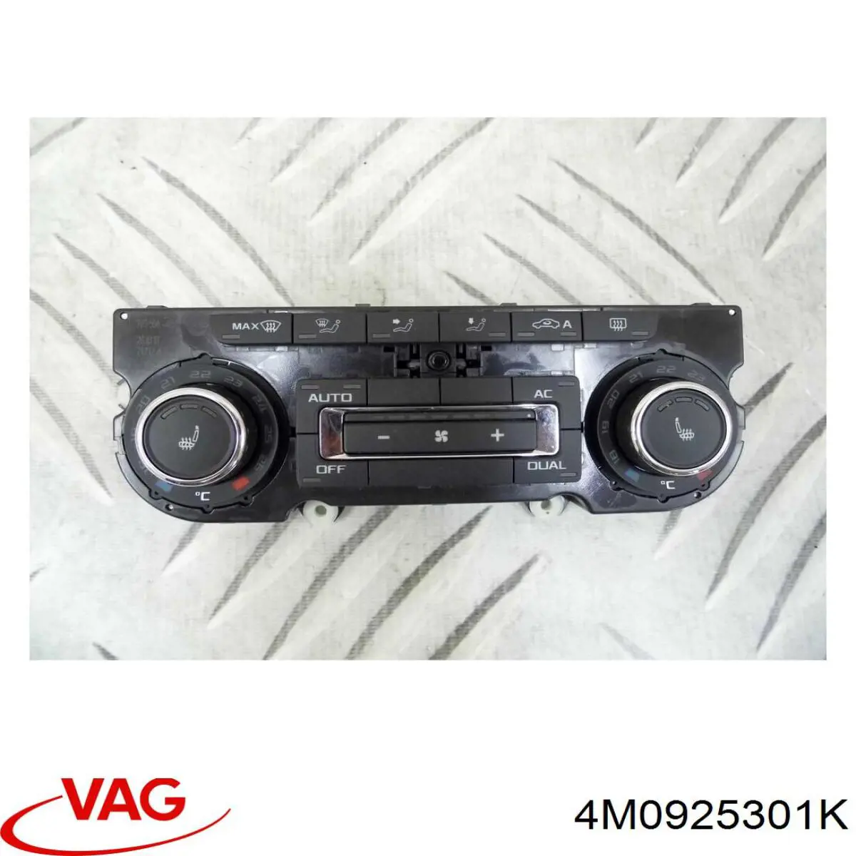 Купити 4M0925301K VAG Блок кнопок центральної консолі