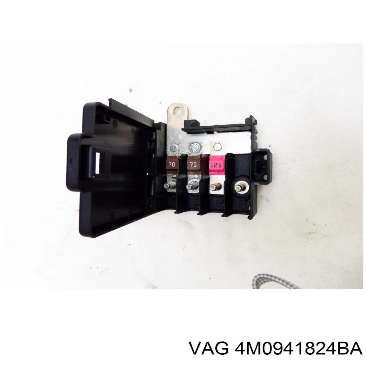  VAG 4M0941824BA ціна, від 22.50 USD