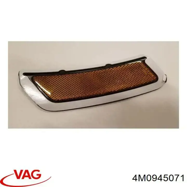 Катафот (відбивач) переднього бампера, лівий VAG 4M0945071 ціна, від 44.34 USD
