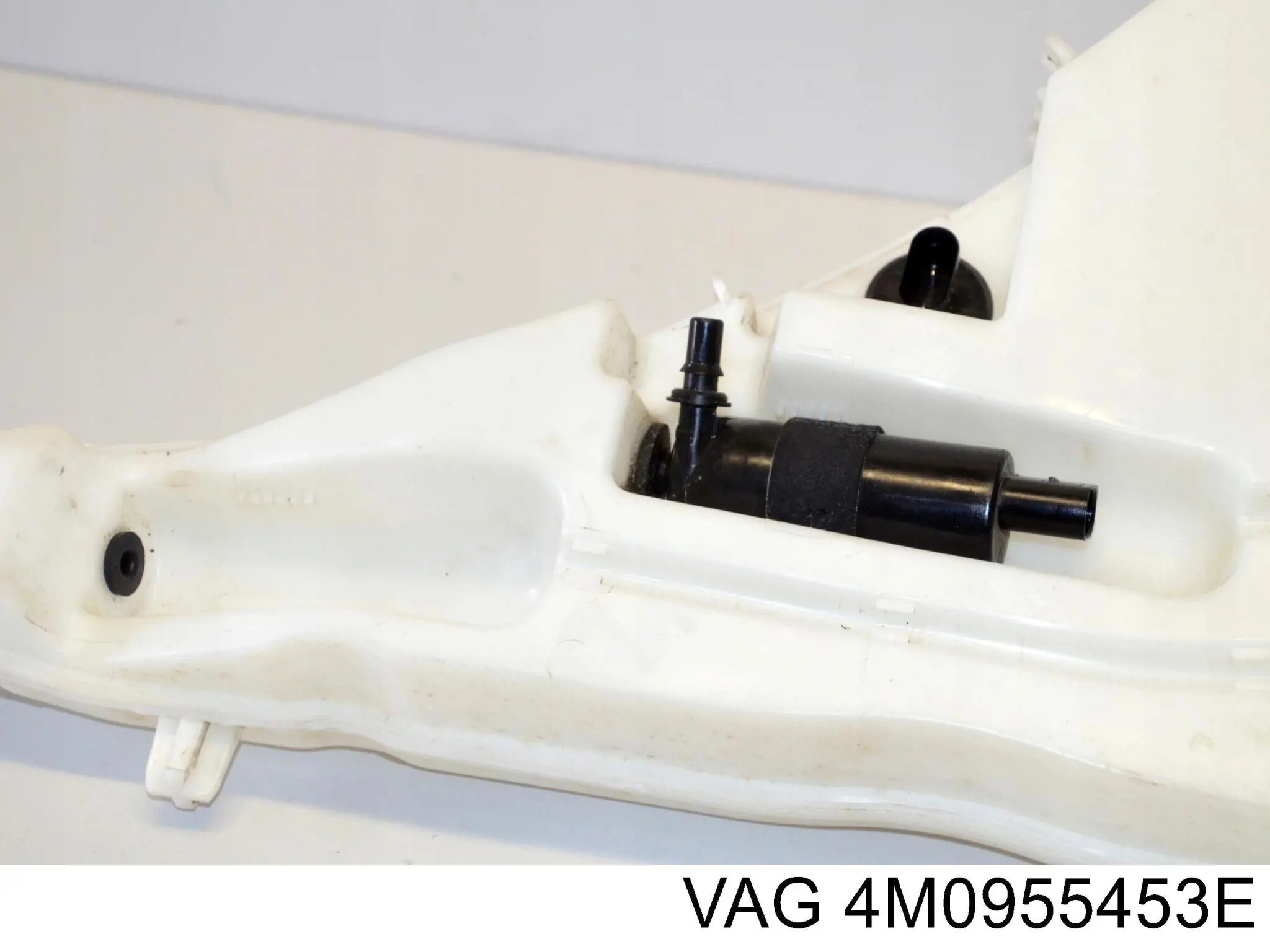 Купити 4M0955453E VAG Бачок омивайки