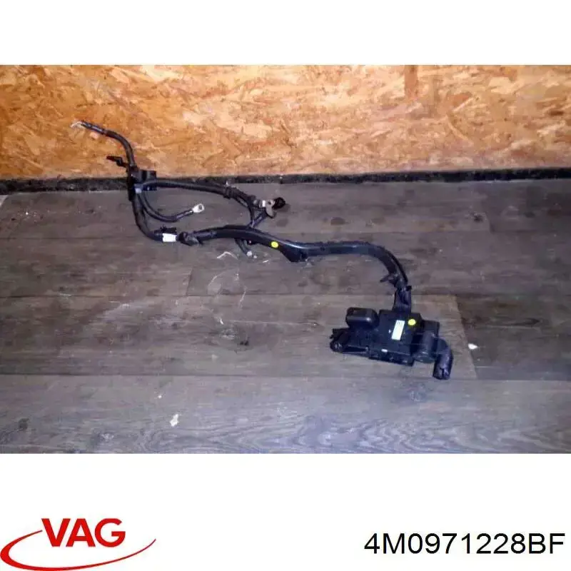  VAG 4M0971228BF ціна, від 266.92 USD
