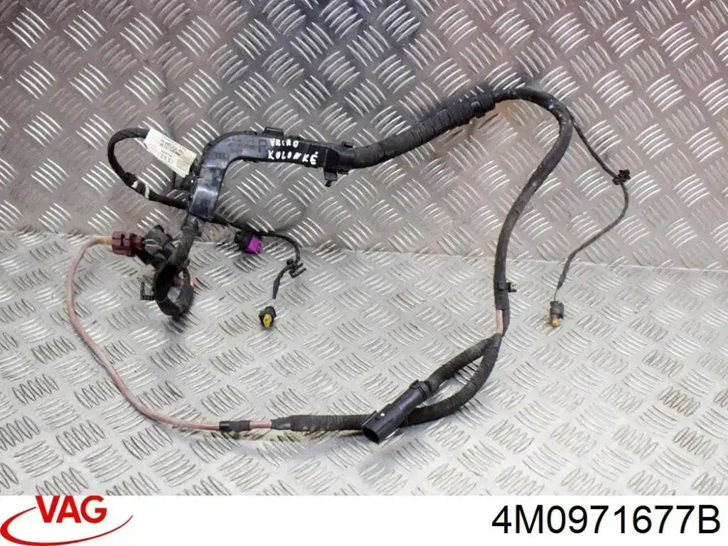  4M0971677B VAG