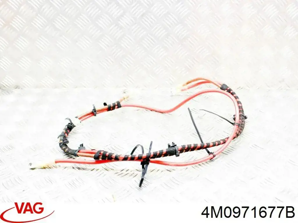  VAG 4M0971677B
