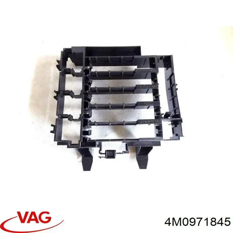 4M0971845 VAG Корпус блока запобіжників