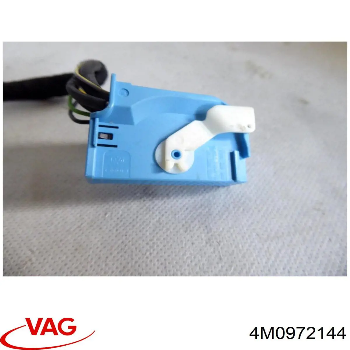 Купити 4M0972144 VAG 
