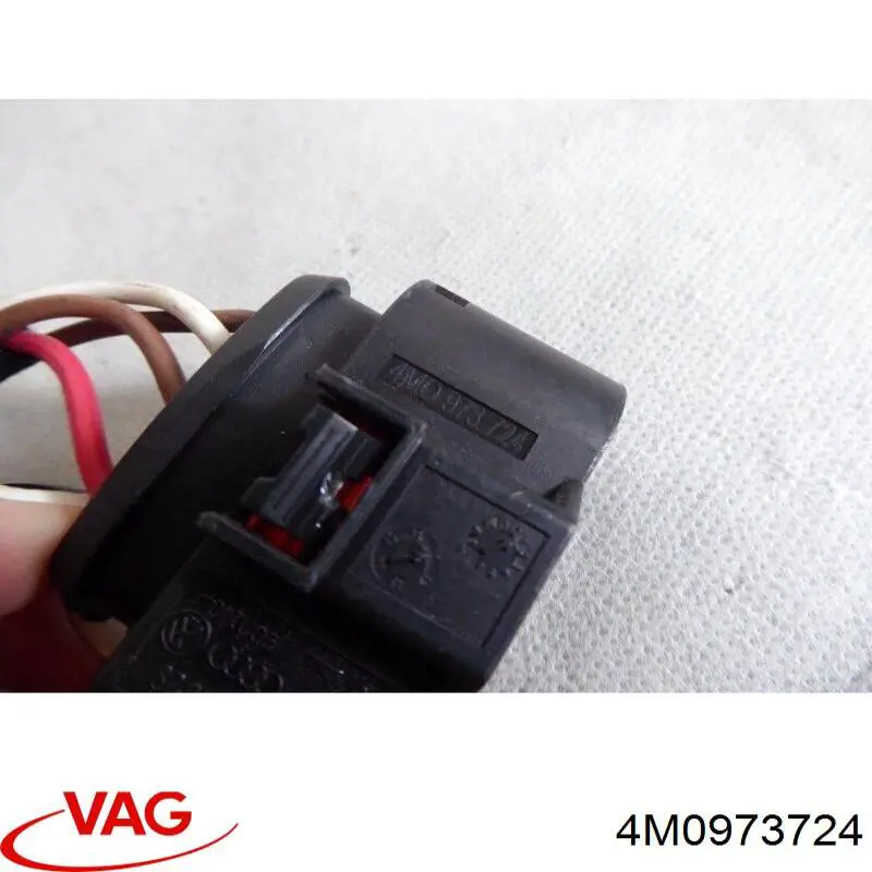 VAG 4M0973724 ціна, від 3.07 USD