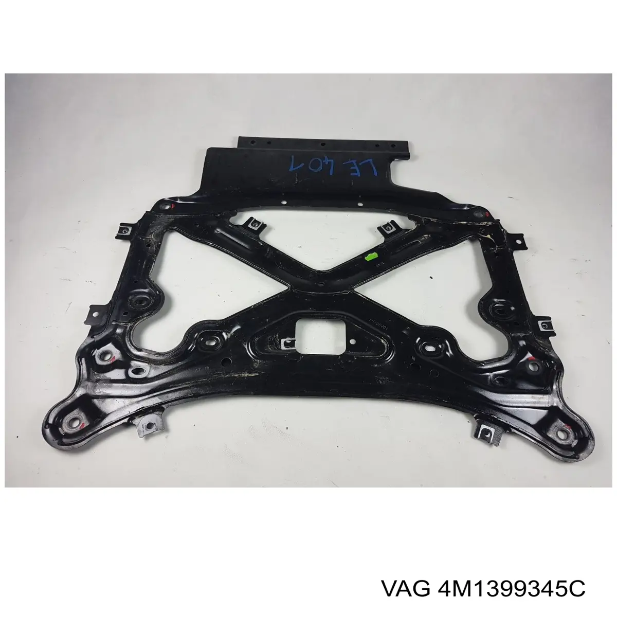 Підсилювач переднього підрамника VAG 4M1399345C ціна, від 22.50 USD