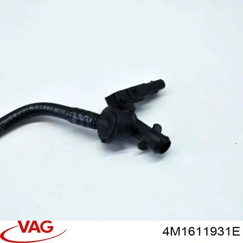 4M1611931E VAG Трубопроводи підсилювача вакуумного