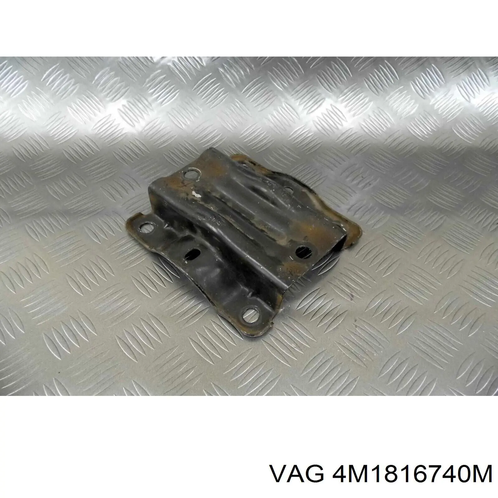 4M1816740M VAG 