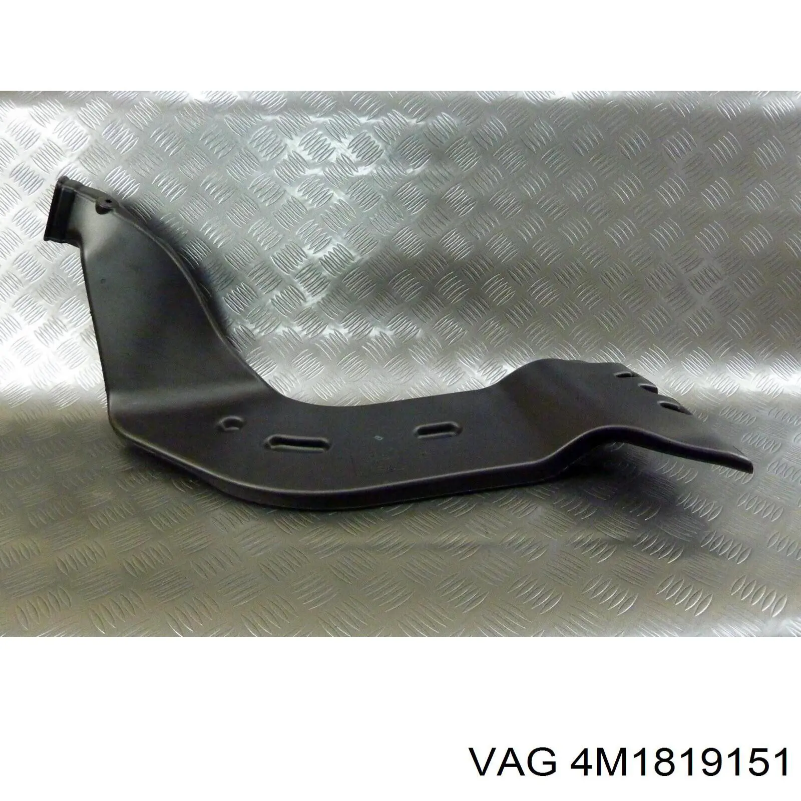 4M1819151 VAG 