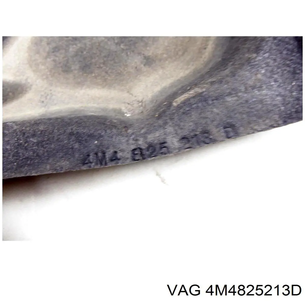 4M4825213D VAG Захист днища, лівий