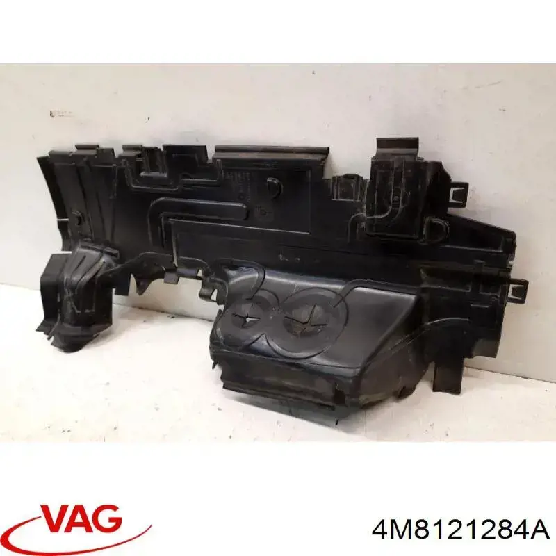 Повітропровід (дефлектор) радіатора, правий VAG 4M8121284A ціна, від 40.23 USD