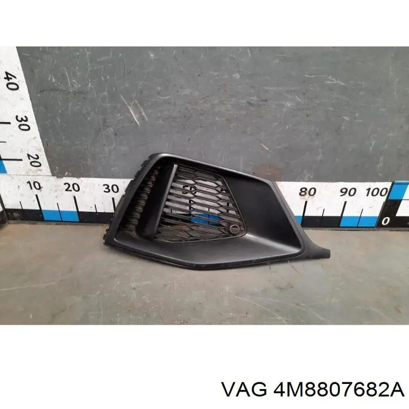 VAG 4M8807682A ціна, від 56.43 USD