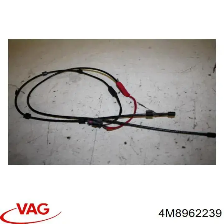 4M8962239 VAG 