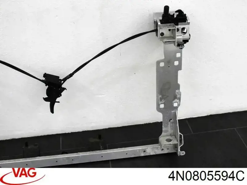 Купити 4N0805594C VAG Установча панель передня