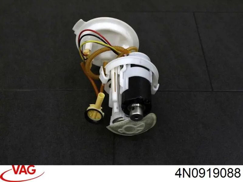 Купити 4N0919088 VAG Насос занурювальний в баці