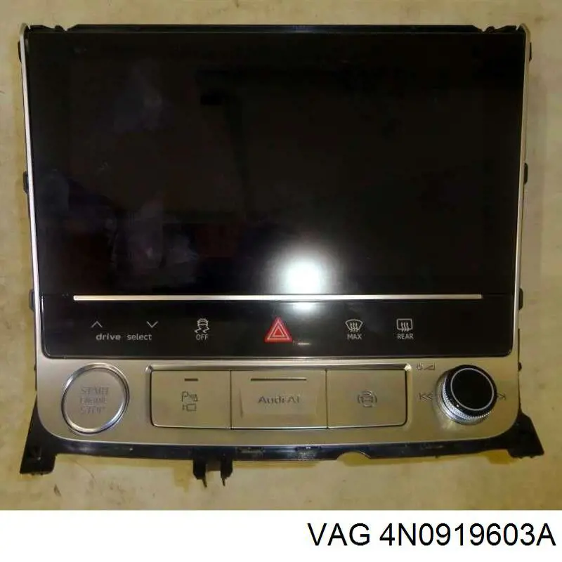 Дисплей бортового комп'ютера VAG 4N0919603A ціна, від 316.73 USD