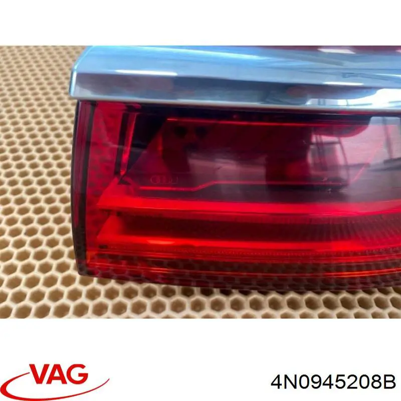 Купити 4N0945208B VAG 