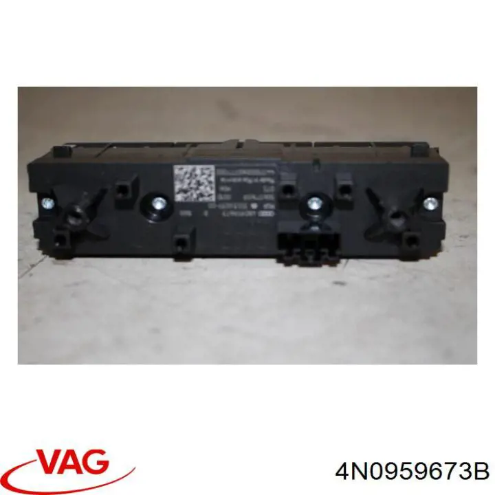 Блок кнопок центральної консолі VAG 4N0959673B ціна, від 19.00 USD