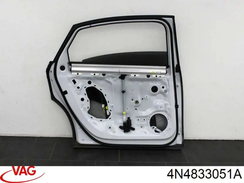 4N4833051A VAG Двері пасажирськи задні ліві