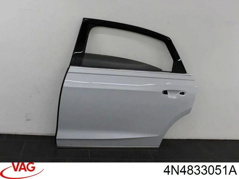 Двері задні VAG 4N4833051A ціна, від 1087.29 USD