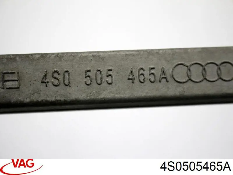 Стійка стабілізатора заднього 4S0505465A VAG