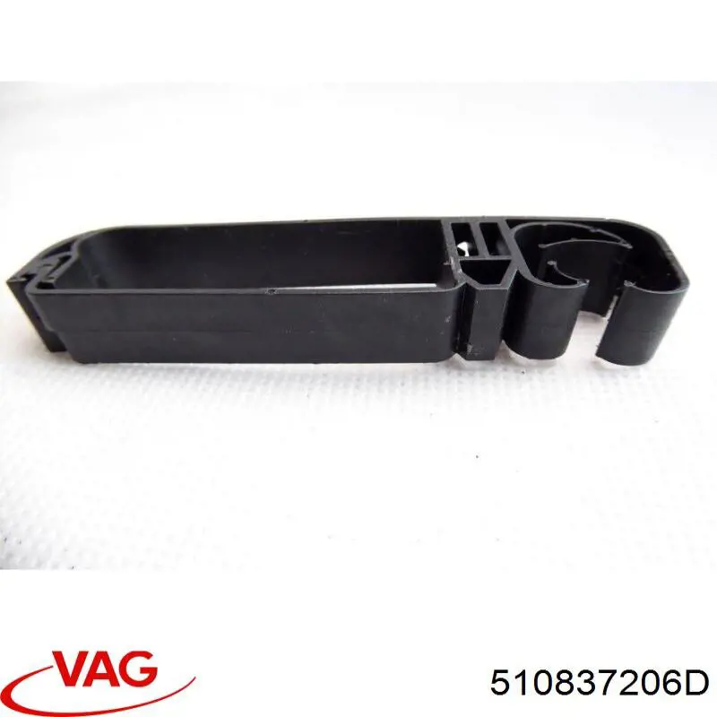 Ручка двері правою зовнішня перед/зад VAG 510837206D ціна, від 11.11 USD