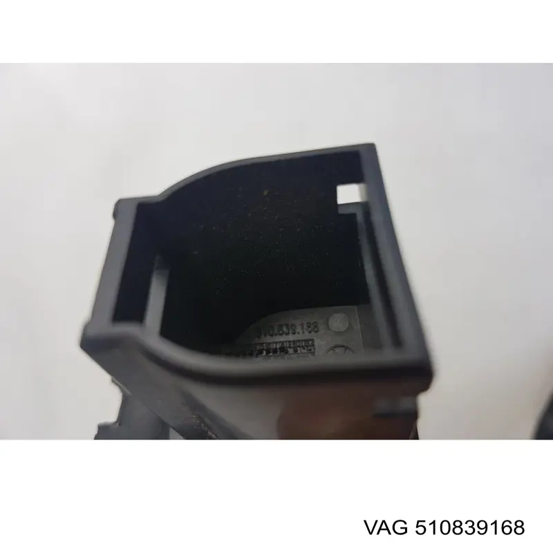 Купити 510839168 VAG Ручка задньої двері зовнішня