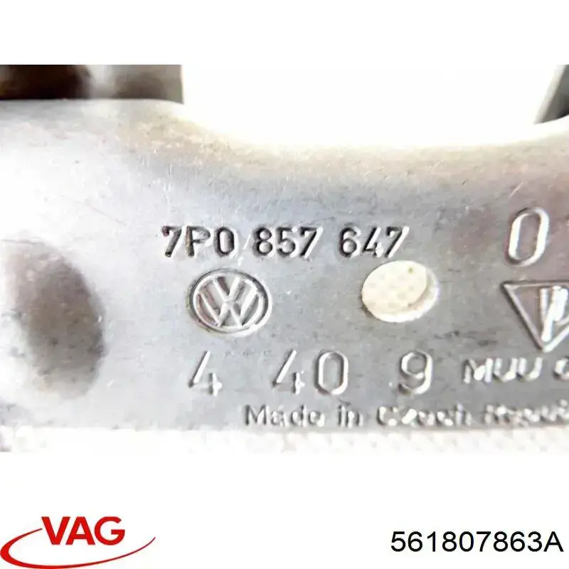 Кронштейн бампера заднього, центральний AND 30807494 ціна, від 19.24 USD