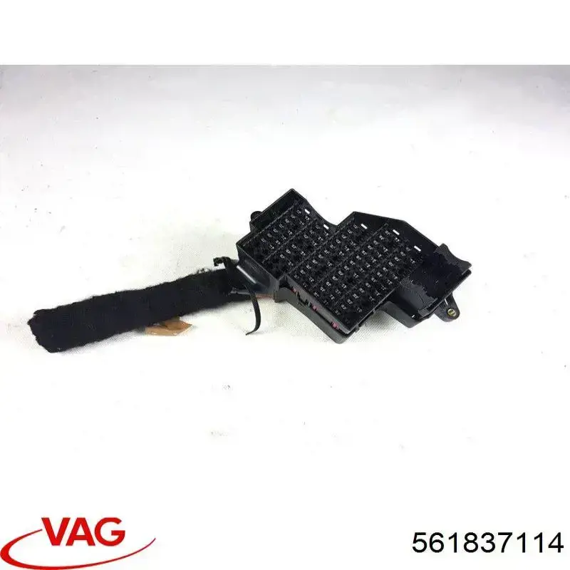 Ручка передньої двері внутрішня права VAG 561837114 ціна, від 8.47 USD
