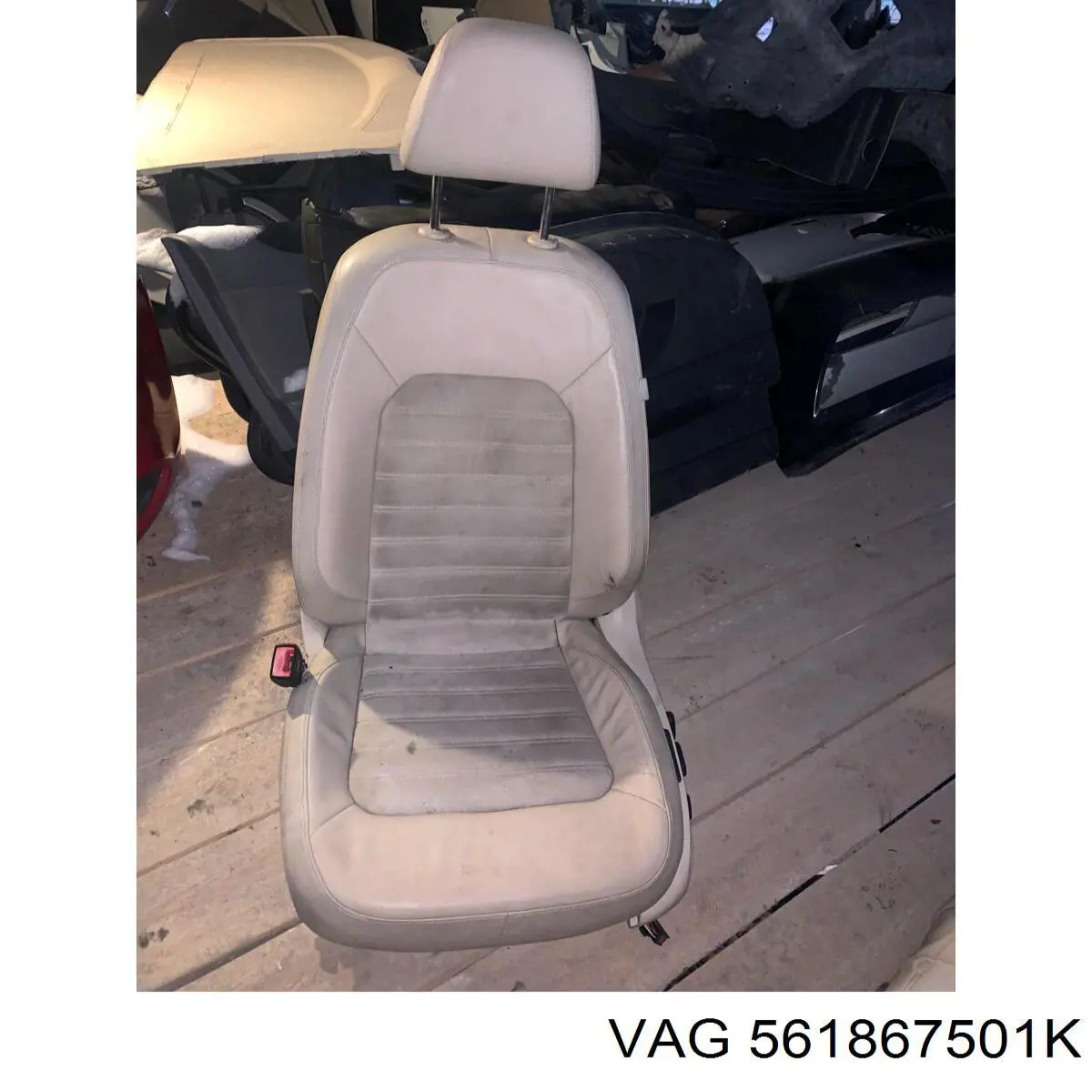 Облицювання стелі VAG 561867501K ціна, від 189.99 USD