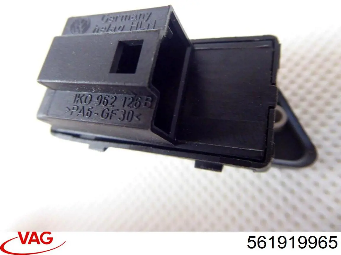  VAG 561919965